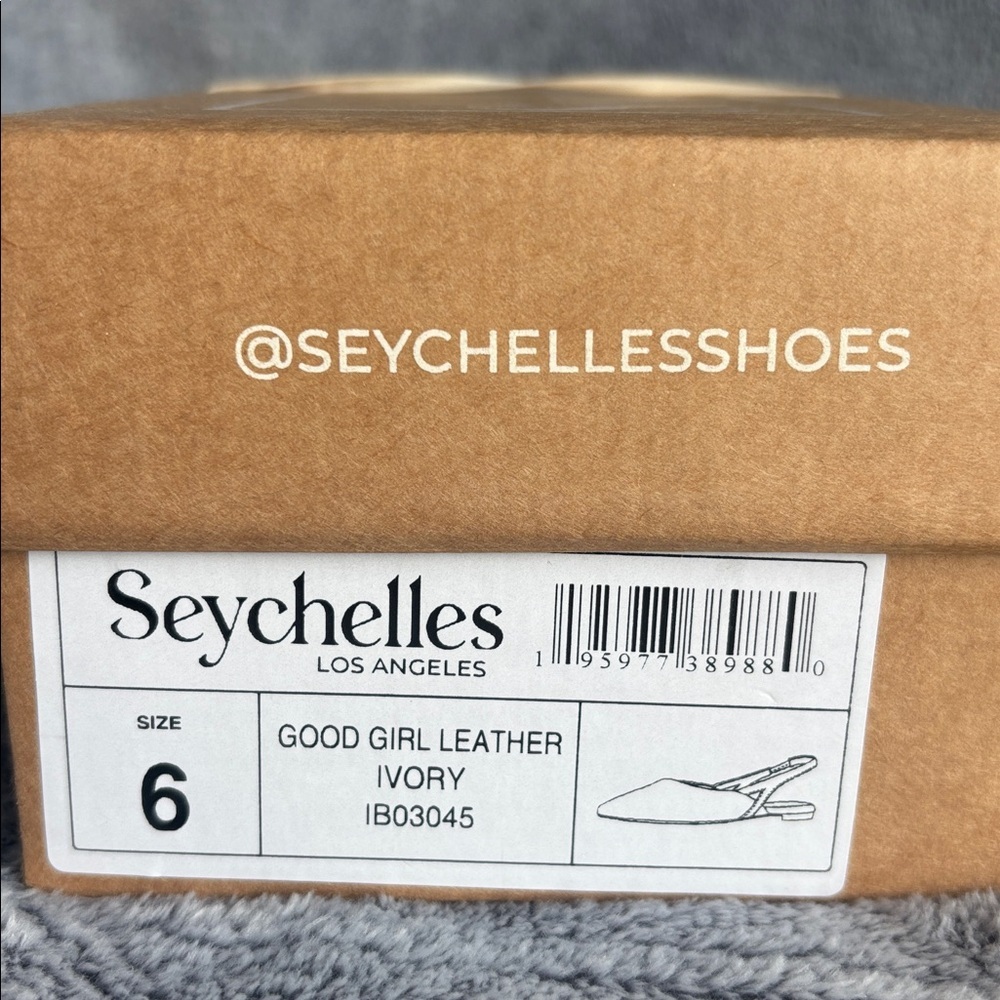 Seychelles Good Girl Slingback Flat in Ivory Size 6M NIB - Picture 3 of 7